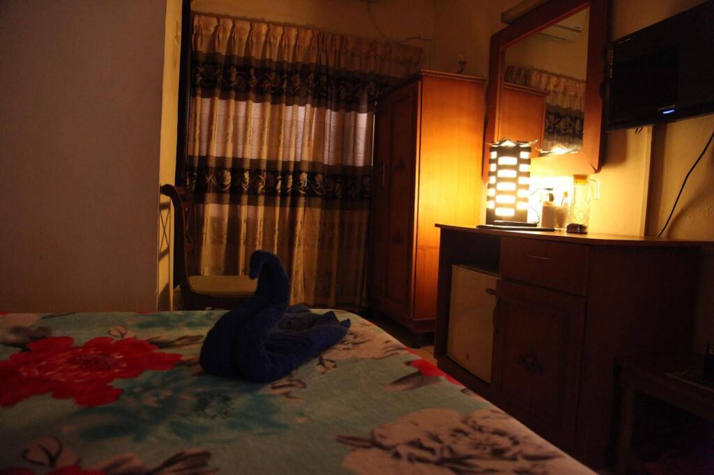 Коломбо: Brighten  Hotels