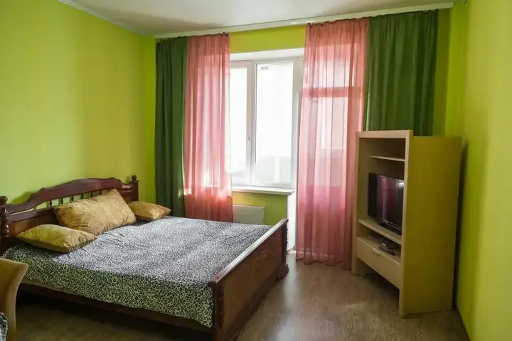 Псков: Apartment on Mikhaylovskaya