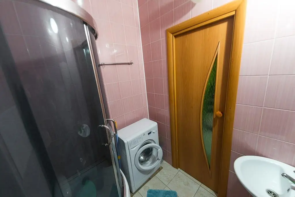 Псков: Pskov City Mikhailovskaia 1 Flat