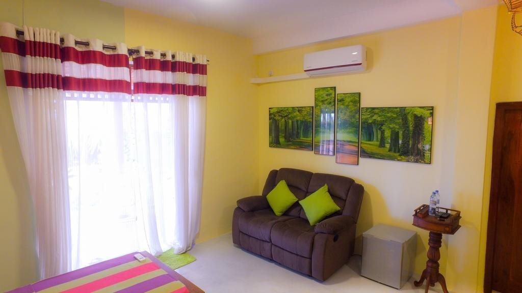 Унаватуна: Crazy Coconut Villa