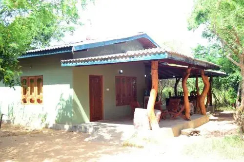 Анурадхапура: Thimbiriwewa Ecoresort Wilpattu