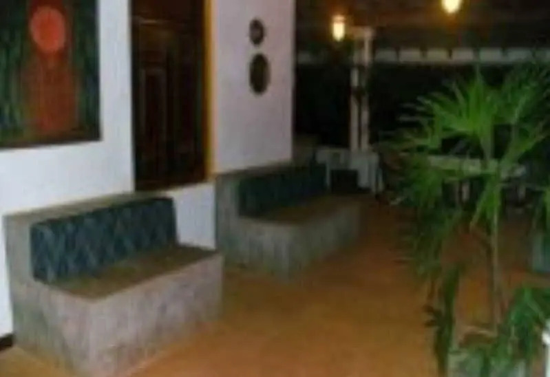 Чуннакам: The Margosa Villa
