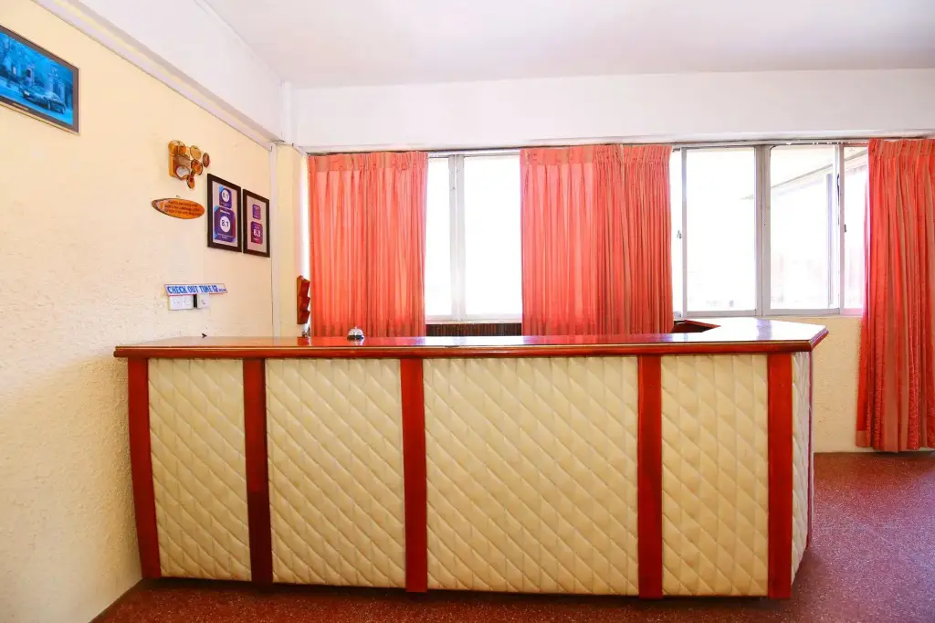 Нувара-Элия: Milano Inn