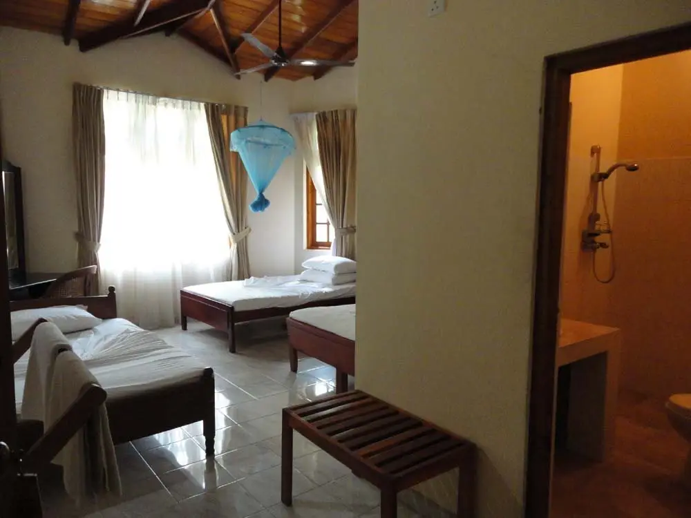 Махиянганая: Tikiri Villa