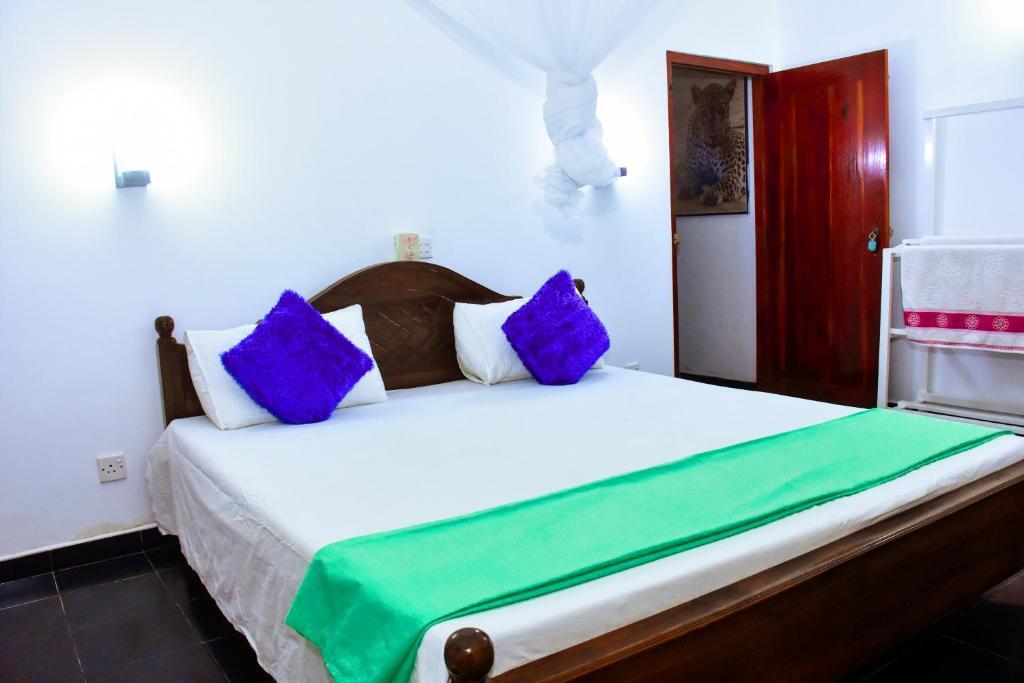 Хиккадува: Mali Guest House