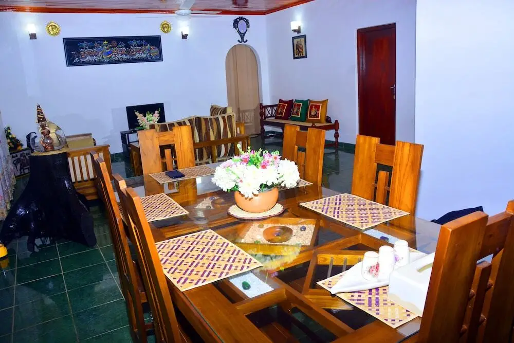 Ваддува: Seasand Villa