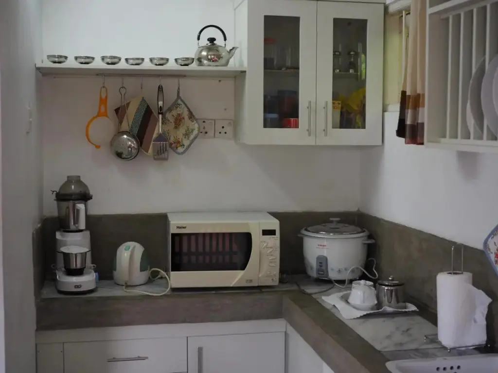 Канди: Florence Cottage