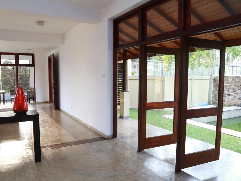 Келания: 8 Plus Villa