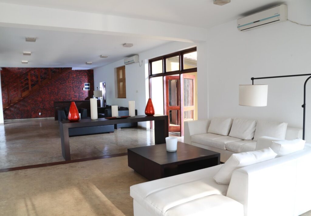 Келания: 8 Plus Villa