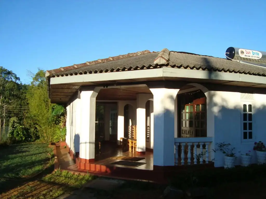 Нувара-Элия: Andrews Hostel