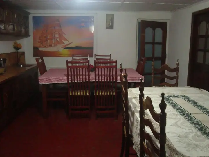Нувара-Элия: Andrews Hostel