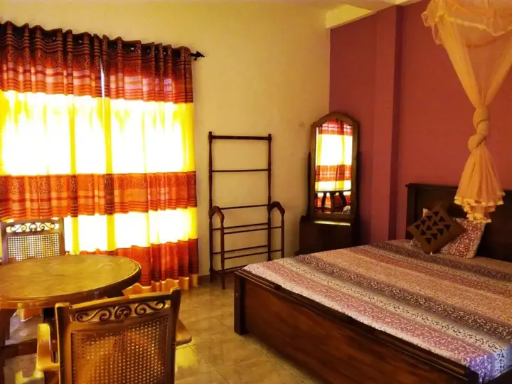 Амбалангода: Saga Home