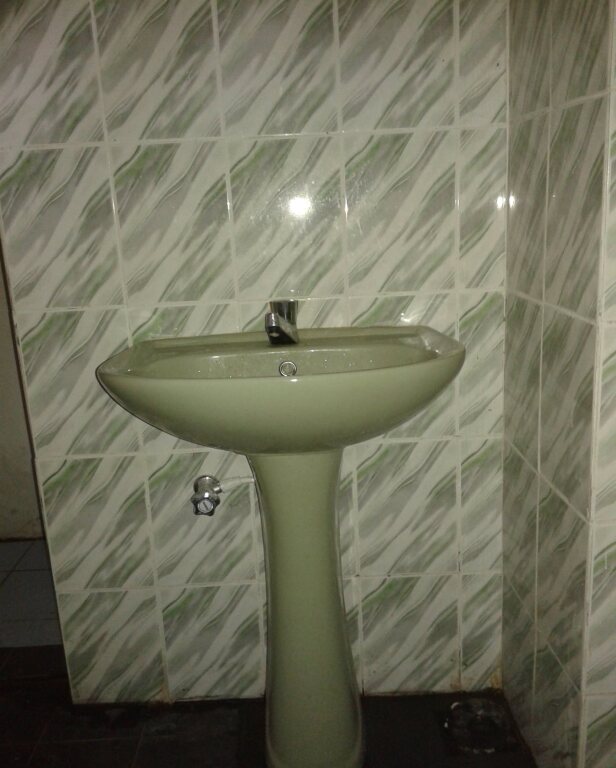 Полоннарува: Wasantha Family Rest Guest House
