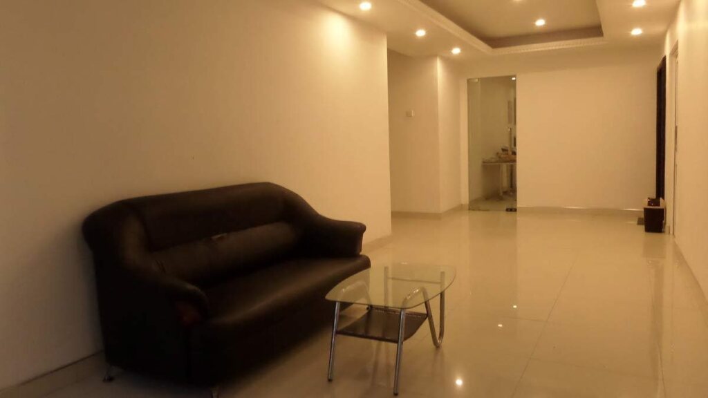 Курунегала: Bright Bravo Hotel