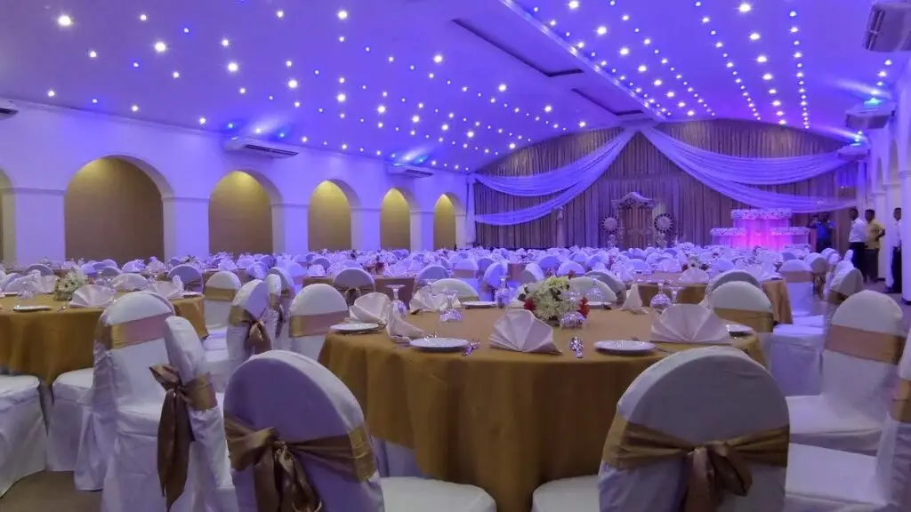Курунегала: Bright Bravo Hotel