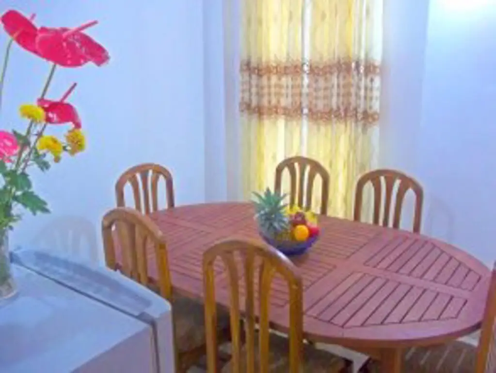 Хиккадува: Villa Nimsha