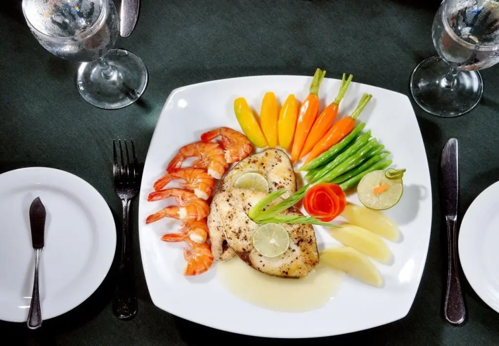 Полоннарува: Canel Park Hotel