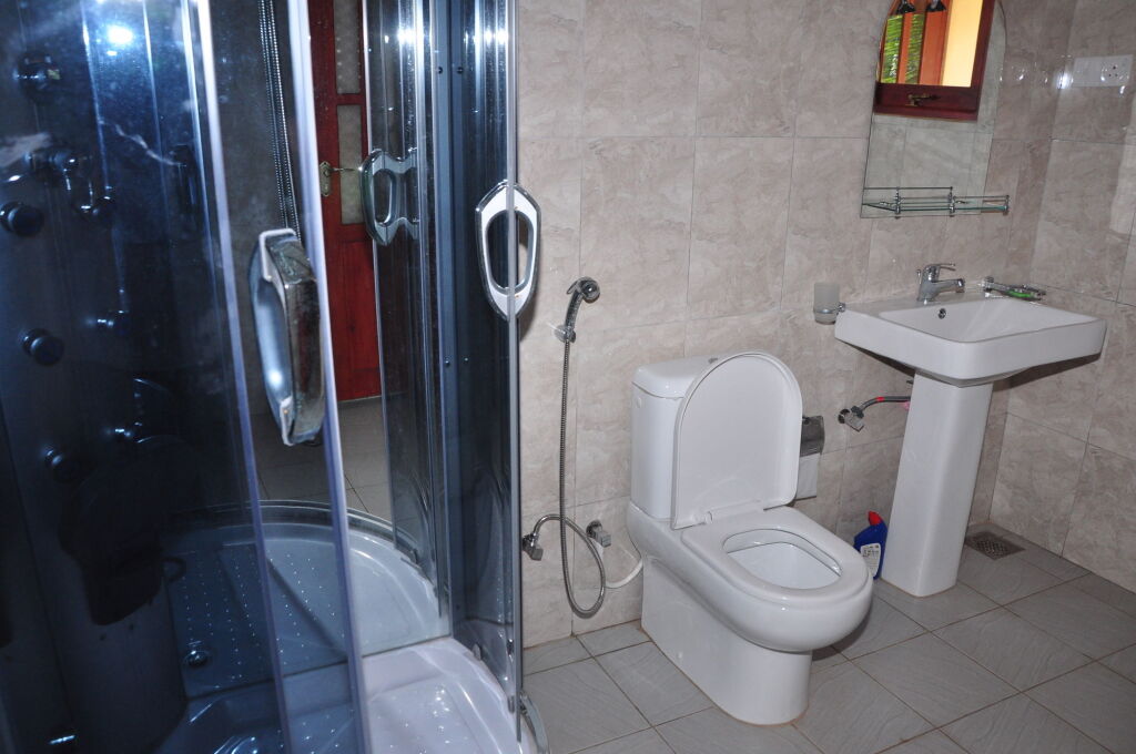 Негомбо: Sugandi Inn