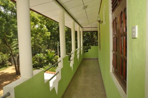 Green Garden Guest House — фото 1