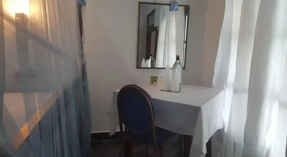 Хиккадува: Deutsch Lanka Hotel & Restaurant
