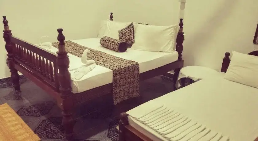Хиккадува: Deutsch Lanka Hotel & Restaurant