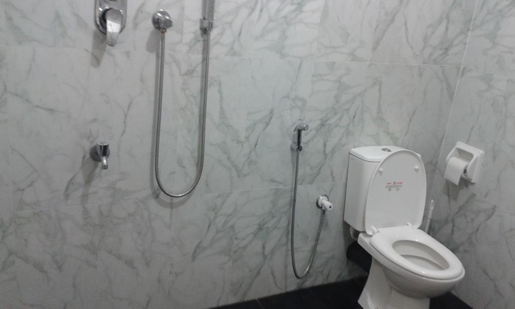 Нилавели: Sea Zone Hotel Nilaveli