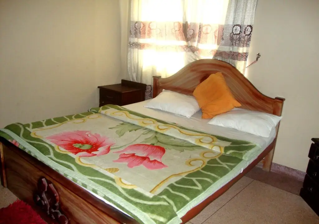 Богаванталава: Paramount Hotel