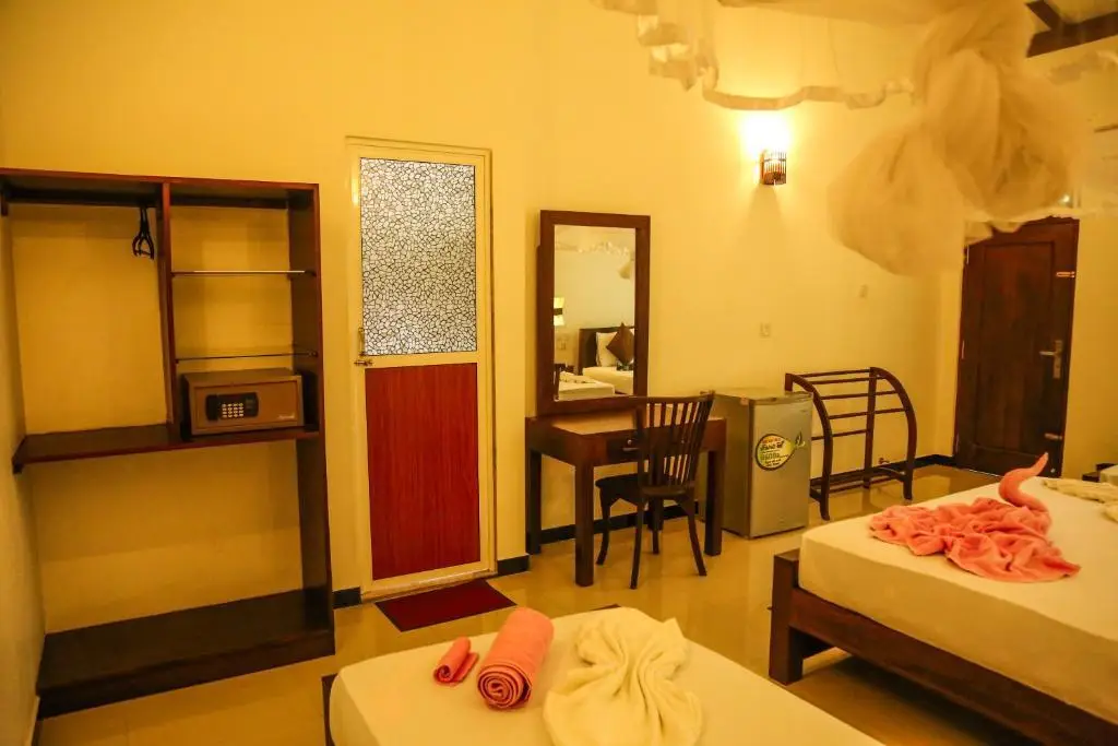 Tinara River Inn, Weligama — фото 1