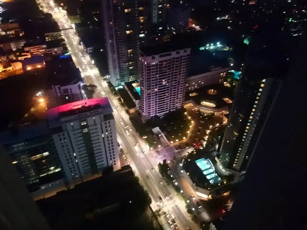 Коломбо: Monarch Apartments