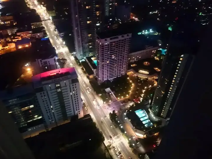Коломбо: Monarch Apartments