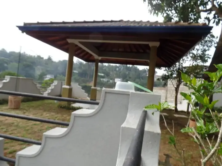 Бандаравела: Mountains Edge Holiday Inn & Family Bungalow
