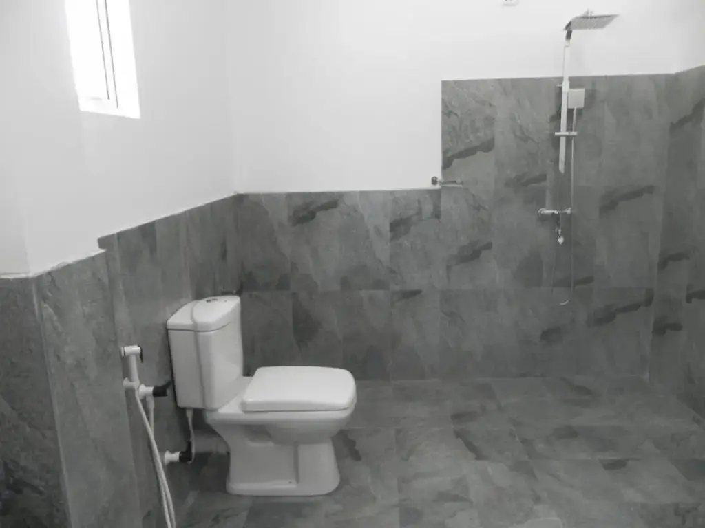 Хиккадува: Coloration Guest House