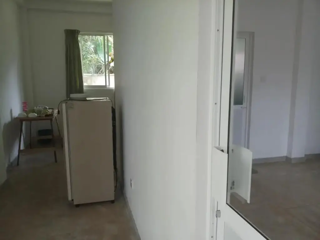 Хиккадува: Coloration Guest House