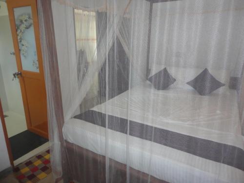 Ахангама: Ritz Surf Resort