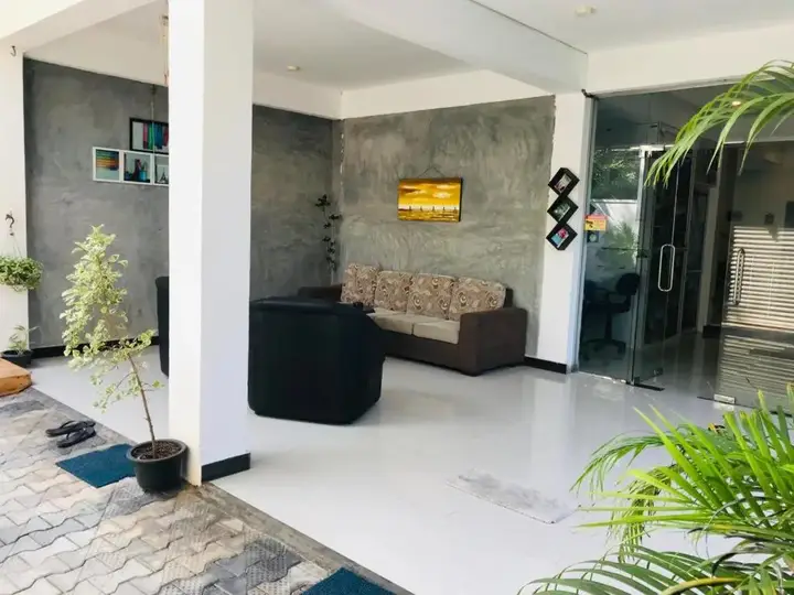 Хиккадува: Villa Khiara