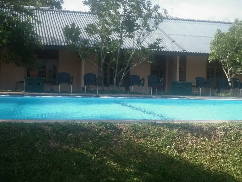 Виравила: Wila Safari Hotel