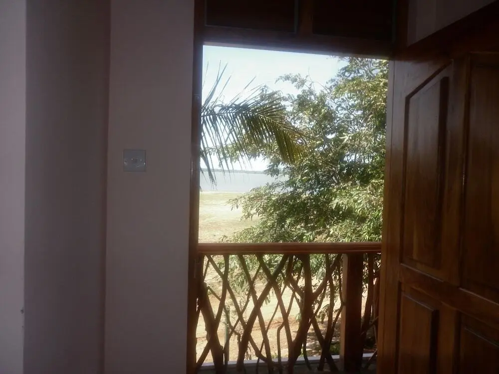 Виравила: Wila Safari Hotel