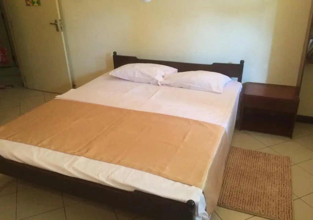Коломбо: Hector & Manel's Home