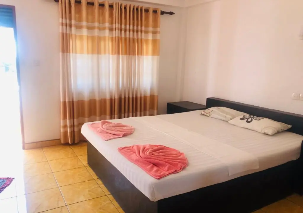 Оваканда: New Ocean Hill Hotel