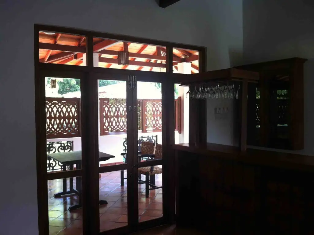 Канди: Liyya Residence
