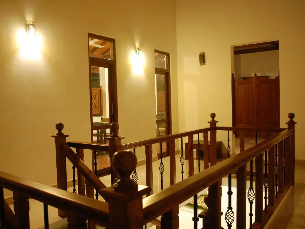 Канди: Liyya Residence