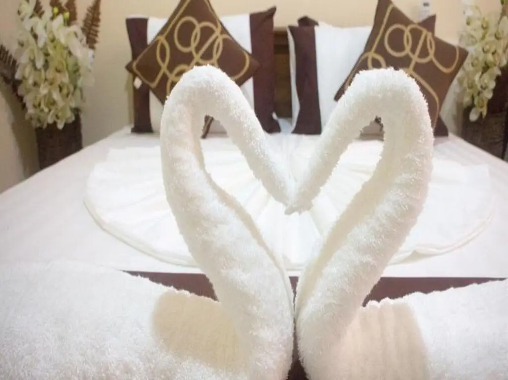 Тиссамахарама: Hotel Mount Valley & Yala Safari