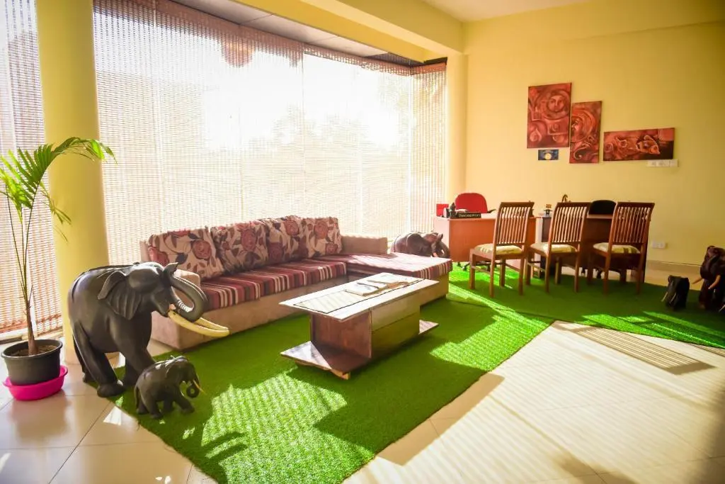 Тиссамахарама: Hotel Mount Valley & Yala Safari