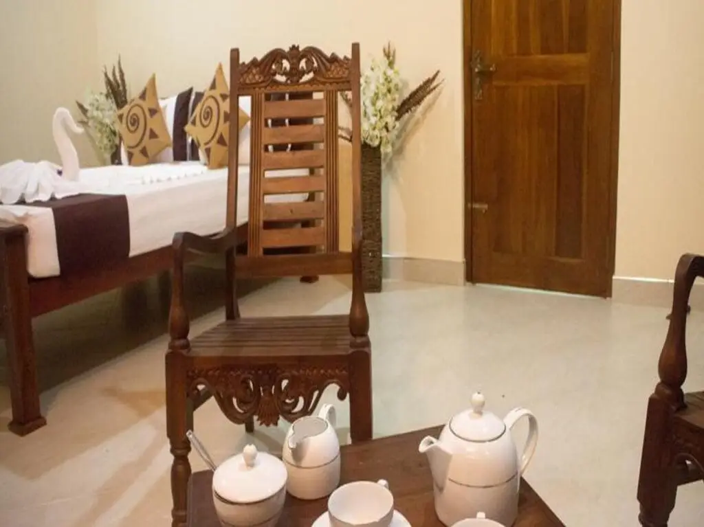 Тиссамахарама: Hotel Mount Valley & Yala Safari