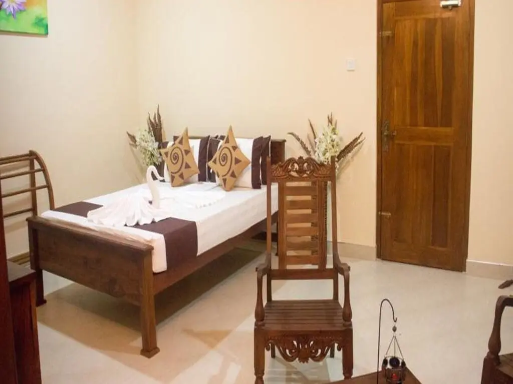 Тиссамахарама: Hotel Mount Valley & Yala Safari