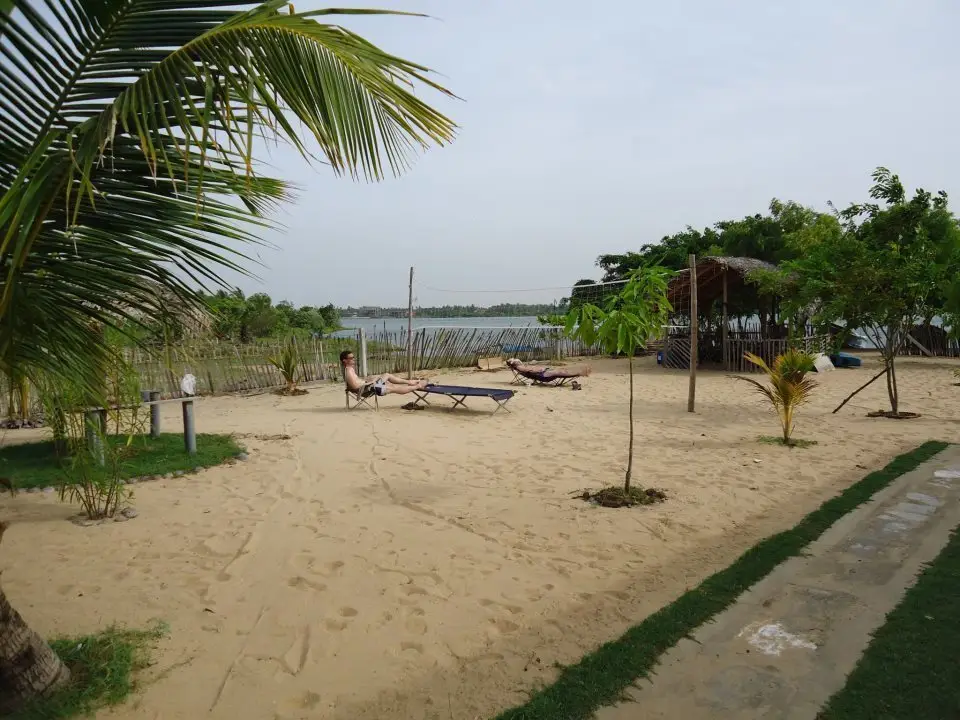 Баттикалоа: Deep Sea Resort Batticaloa
