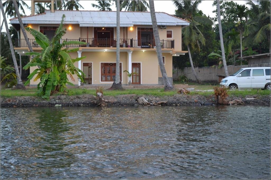Sano Rich Lagoon Villa — фото 1