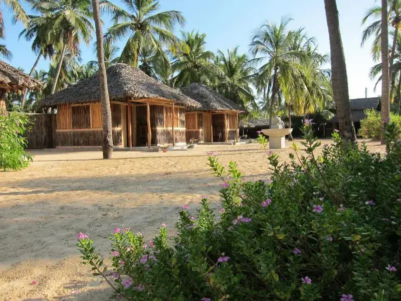 Кандакули: Funky Far Nest Tropical Resort