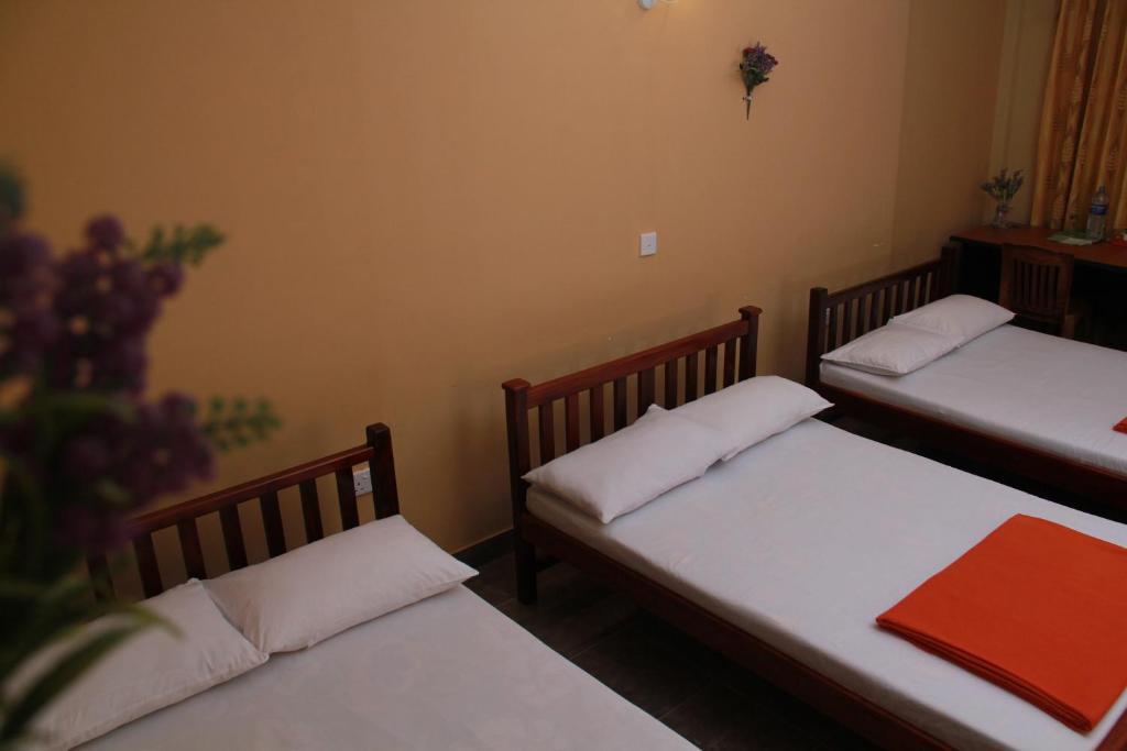 Ува (Карандаголла): Anura Guest Inn