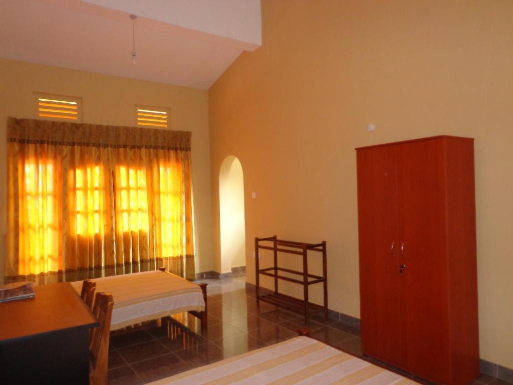 Ува (Карандаголла): Anura Guest Inn